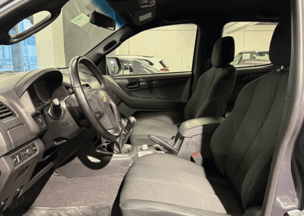 Chevrolet Dmax - Imagen 8
