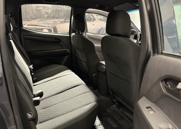 Chevrolet Dmax - Imagen 10