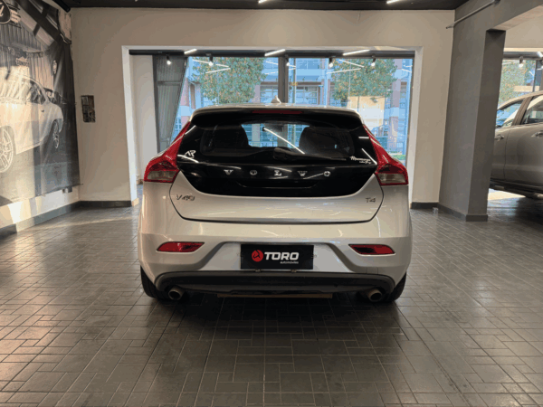 Volvo V40 - Imagen 4