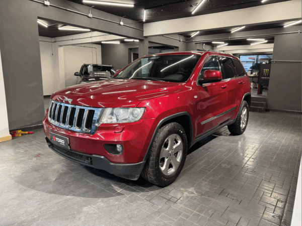 Jeep Grand Cherokee Laredo 3.6 - Imagen 2