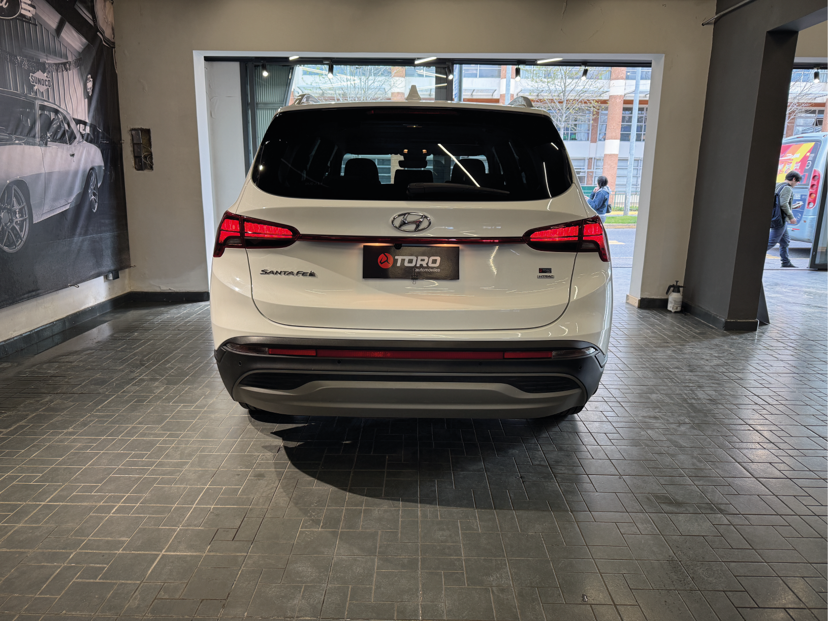 Hyundai Santa Fe AWD - Imagen 4